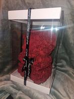 Rozenbeertje gemaakt van bordeaux rood

24 cm

Ni, Ophalen of Verzenden, Nieuw, Beeldje, Cherished Teddies