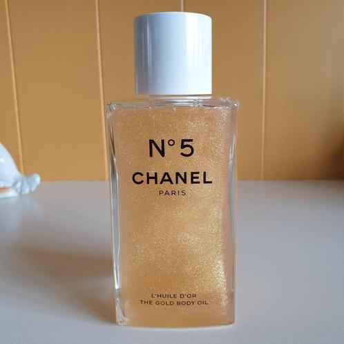 Chanel 5 bodyoil, Sieraden, Tassen en Uiterlijk, Uiterlijk | Parfum, Gebruikt, Ophalen of Verzenden