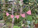 Gehaakte Vlaggenlijn Oud Roze met Belletjes, Huis en Inrichting, Woonaccessoires | Wanddecoraties, Ophalen of Verzenden, Nieuw