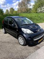 Peugeot 107 1.0 12V 5DR 2011 Zwart Airco JBL box+Subwoofer, Origineel Nederlands, Te koop, Benzine, 4 stoelen