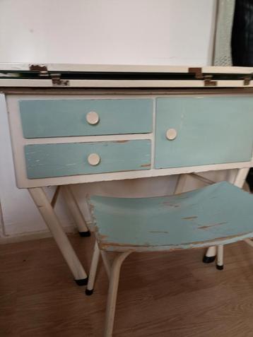 make up tafel vintage 