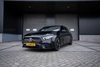 Mercedes A-Klasse A 250 AMG 224pk7G-DCT 2018 Zwart, Auto's, Mercedes-Benz, Te koop, Geïmporteerd, 5 stoelen, 725 kg