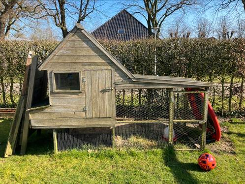 Gratis af te halen: leuk kippenhok!, Dieren en Toebehoren, Pluimvee | Toebehoren, Gebruikt, Kippenhok of Kippenren, Ophalen