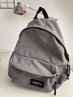 Eastpak schooltas grijs padded 24 ltr, Sieraden, Tassen en Uiterlijk, Tassen | Schooltassen, Gebruikt, Rugtas, Grijs, 40 tot 50 cm