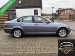 BMW 3-serie 318i Lifestyle | APK | ACHTERUIT RIJ CAMERA |, Auto's, BMW, 65 €/maand, Achterwielaandrijving, Blauw, Origineel Nederlands