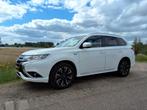 Mitsubishi Outlander 2.0 Dohc Mivec Phev 203pk 4WD CVT 5P, Auto's, 1998 cc, Zwart, 4 cilinders, 1820 kg