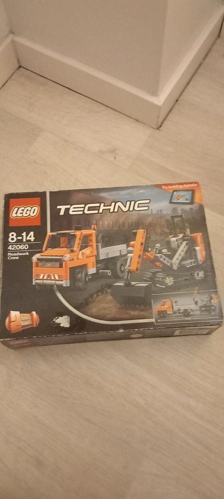 LEGO Technic 42060 Wegwerkzaamheden, Kinderen en Baby's, Speelgoed | Duplo en Lego, Ophalen of Verzenden