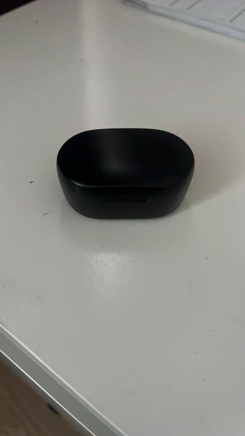 Draadloze oortjes met oplaadcase – zo goed als nieuw!, Telecommunicatie, Mobiele telefoons | Oordopjes, Zo goed als nieuw, Bluetooth