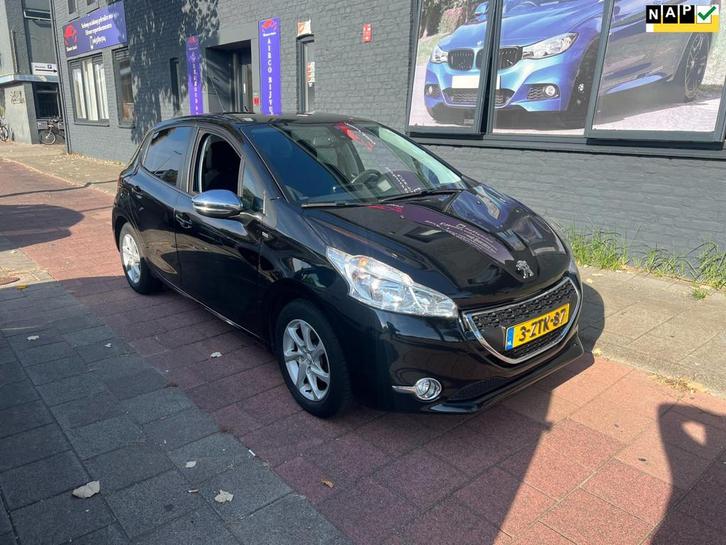 Peugeot 208 1.2 PureTech Style Pack navi, Auto's, Peugeot, Bedrijf, Te koop, ABS, Airbags, Airconditioning, Boordcomputer, Centrale vergrendeling