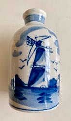 Prachtig genummerd Delft Blauw vaasje, Ophalen of Verzenden