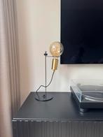 Philips Hue lamp met voet - Philips Hue Filament Globe XL, Ophalen of Verzenden, Zo goed als nieuw, Minder dan 50 cm