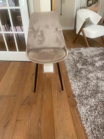 Stoelen vloer 6x - direct ophalen beschikbaar voor biedingen