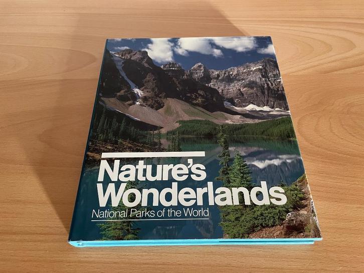 3=2 ACTIE National Geographic Nature's Wonderlands, Boeken, Reisverhalen, Gelezen, Verzenden