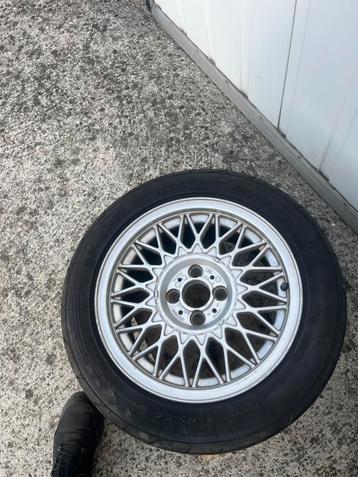 Bmw e30 15” kruisspaak e21 2002 en alpina beschikbaar voor biedingen
