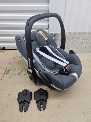 Maxi Cosi I-size autostoel inclusief kinderwagen adapter set beschikbaar voor biedingen