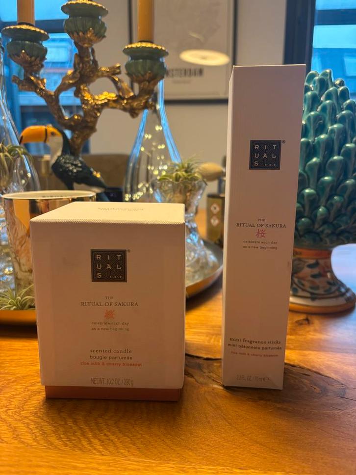 Rituals Sakura mini sticks & kaars set, Huis en Inrichting, Woonaccessoires | Kandelaars en Kaarsen, Nieuw, Ophalen of Verzenden