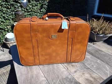 Koffer, valies te koop beschikbaar voor biedingen