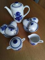 Compleet theeservies DE jaren 70, Antiek en Kunst, Antiek | Servies compleet, Ophalen
