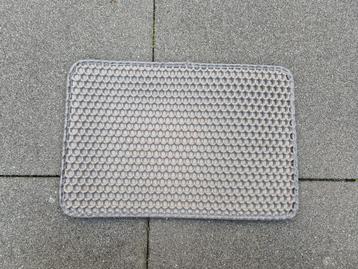 Kattenbakmat beschikbaar voor biedingen