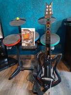 Wii Guitar Hero drumstel, gitaar, microfoon en nieuw spel, Spelcomputers en Games, Ophalen, Muziek, 1 speler, Zo goed als nieuw