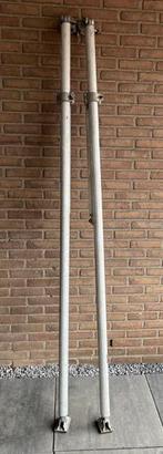 Steigermateriaal: stabilisatoren en Altrex voorloopleuningen, Doe-het-zelf en Verbouw, Ophalen, Zo goed als nieuw, Rolsteiger of Kamersteiger