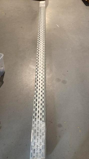 Niedax RLC kabelgoot geperforeerd staal 2 keer 3 meter beschikbaar voor biedingen