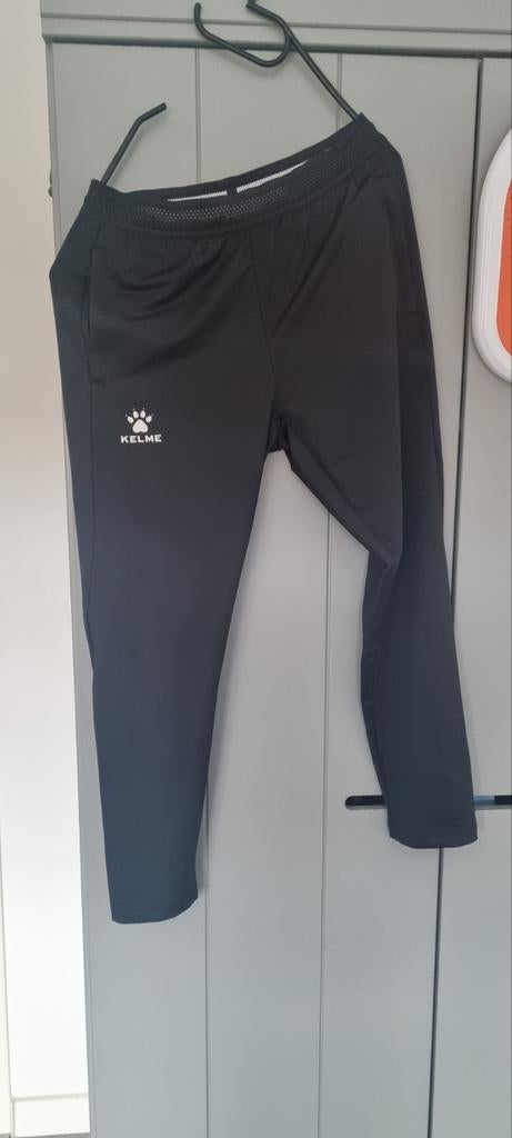 Kelme sportbroek maat 152, Ophalen of Verzenden