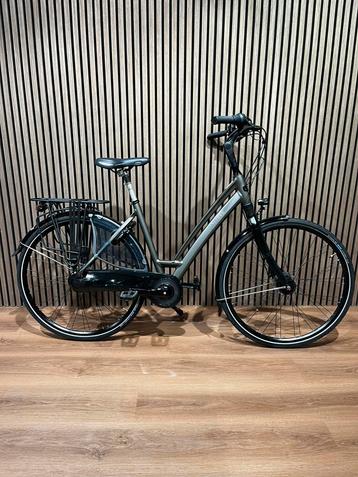 Gazelle charmonix c8 versnell. B geveerde voorvork/ zadelpen beschikbaar voor biedingen