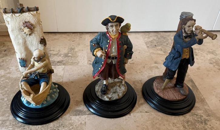 3x Beeldjes kapitein / Zeemansbeeldjes, Verzamelen, Beelden en Beeldjes, Gebruikt, Mens, Ophalen of Verzenden