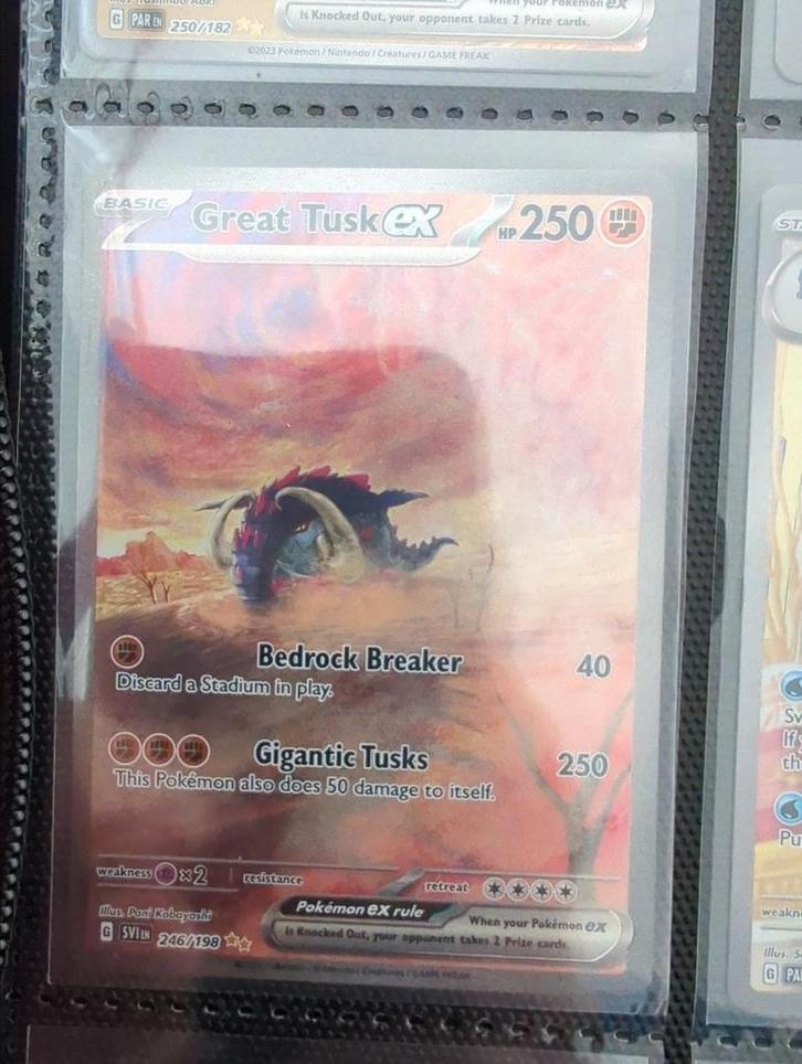 Great Tusk SIR, Hobby en Vrije tijd, Verzamelkaartspellen | Pokémon, Zo goed als nieuw, Losse kaart, Ophalen of Verzenden
