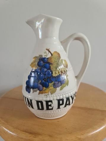 vintage Franse wijn/ waterkan. beschikbaar voor biedingen