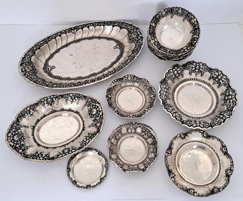 Partij Djokja zilver - 13 stuks - ruim 2 kilo, Antiek en Kunst, Antiek | Goud en Zilver, Zilver, Ophalen of Verzenden