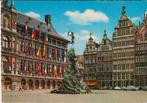 Antwerpen, de grote markt met auto's Opel Rekord P1, Gelopen, Antwerpen, Ophalen of Verzenden