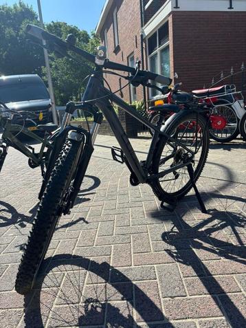 ‍️ Cube Kinder-Mountainbike beschikbaar voor biedingen