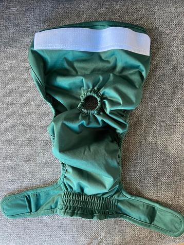 Wasbare luier voor hond beschikbaar voor biedingen