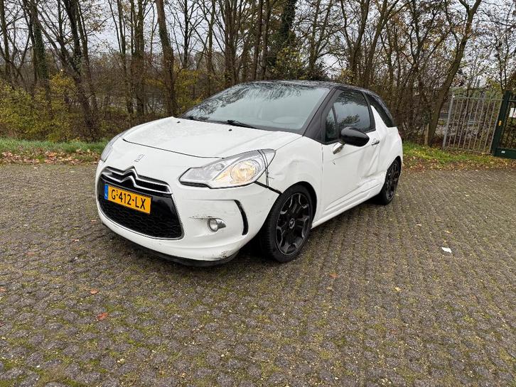 Citroën DS3 1.6 VTI AUTOMAAT, Auto's, Citroën, Bedrijf, DS3, Benzine, D, Hatchback, Automaat, Geïmporteerd, Wit, Voorwielaandrijving