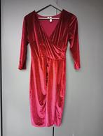 Feestelijk wijnrood jurkje  velours mt 36/38,met glitters, Kleding | Dames, Gelegenheidskleding, Overige typen, Ophalen of Verzenden