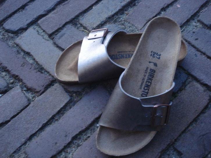 GRATIS VERZENDEN NIEUWE BRONZEN CATALINA BIRKENSTOCKS 37, Kleding | Dames, Schoenen, Nieuw, Slippers, Overige kleuren, Verzenden