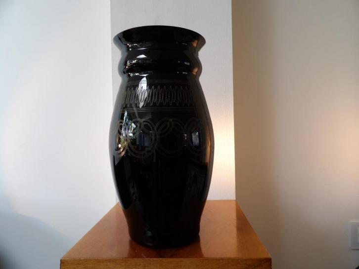 Art Deco grote Doyen Vaas Incrusta, zwart opaline glas, Antiek en Kunst, Antiek | Vazen, Ophalen of Verzenden