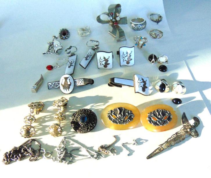 124,7 GRAM zilver lot partij draagbaar en sloop #25, Sieraden, Tassen en Uiterlijk, Ringen, Gebruikt, Dame of Heer, 17 tot 18