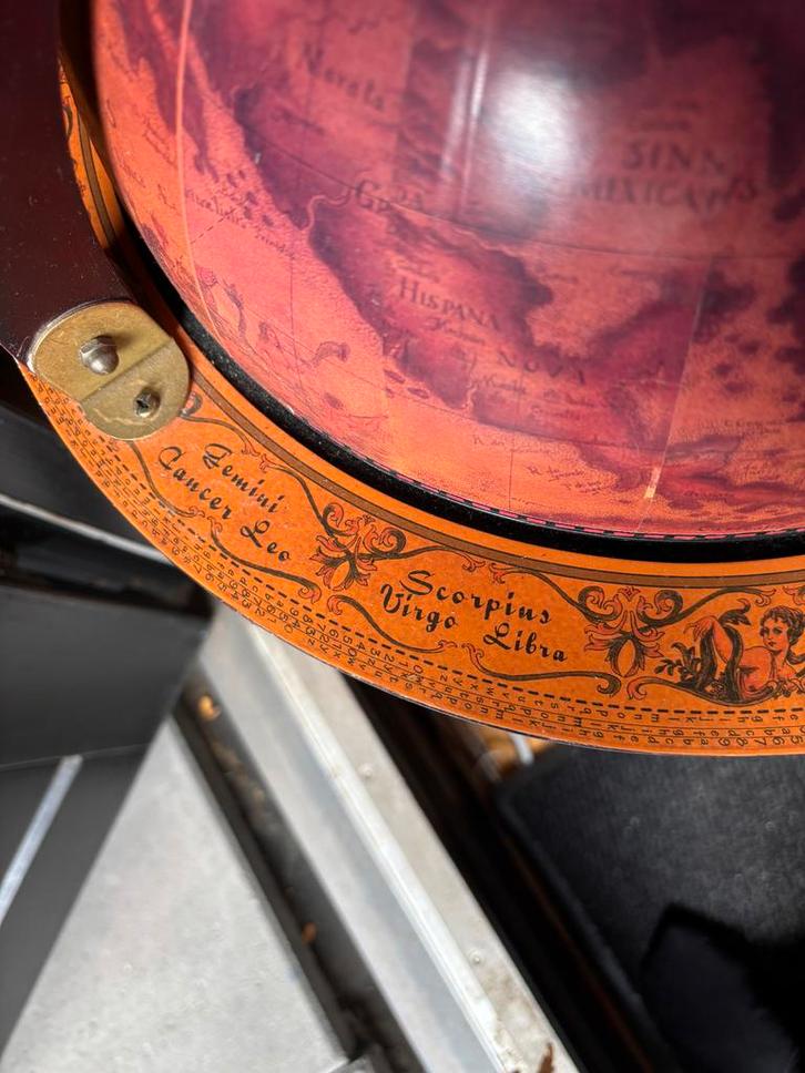 Vintage Globe Bar met Zodiac Tekens, Huis en Inrichting, Overige Huis en Inrichting, Gebruikt, Ophalen