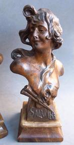 Om 1900 Twee Kleine Borstbeelden Buste Pendanten Frankrijk, Ophalen of Verzenden