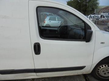Portier 2Deurs rechts van een Peugeot Bipper (EWP) beschikbaar voor biedingen