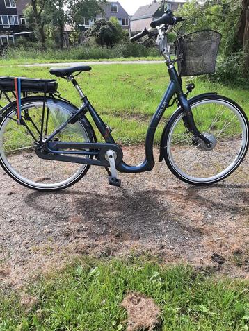Prachtige Stella Nantes e-bike met extra lage instap  beschikbaar voor biedingen