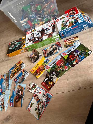 Grote bak lego beschikbaar voor biedingen