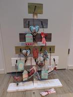 Houten kerstboom met haakjes en kerstversiering, accessoires, Ophalen, Zo goed als nieuw