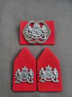 Setje Korps Nationale Reserve (oogjes), Verzamelen, Militaria | Algemeen, Ophalen of Verzenden, Landmacht, Nederland, Embleem of Badge