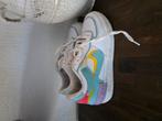 Nike sportschoenen maat 40, Ophalen of Verzenden, Gedragen, Wit