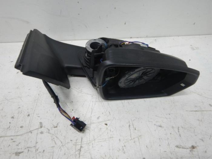 VW Polo 2G Spiegel Rechts R Inklapbaar ( Zij , Buitenspiegel, Ophalen of Verzenden, Gebruikt