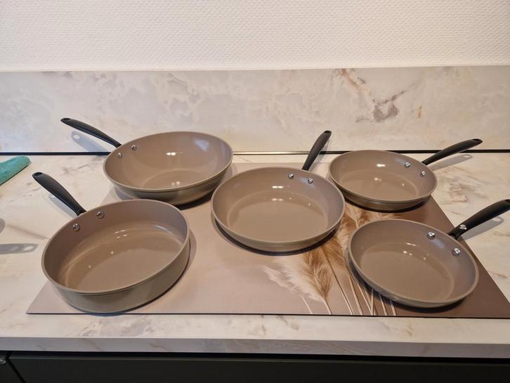 Cook and Pan 12-delige pannenset - Beschadigd, Huis en Inrichting, Keuken | Potten en Pannen, Gebruikt, Pannenset, Overige materialen